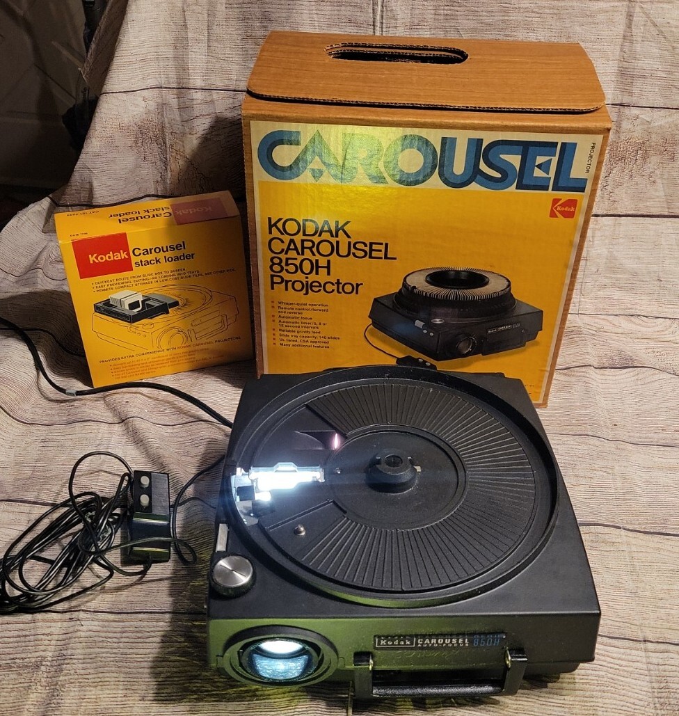 Kodak Carousel 850H Slide Projector | Portable | Black | Desktop