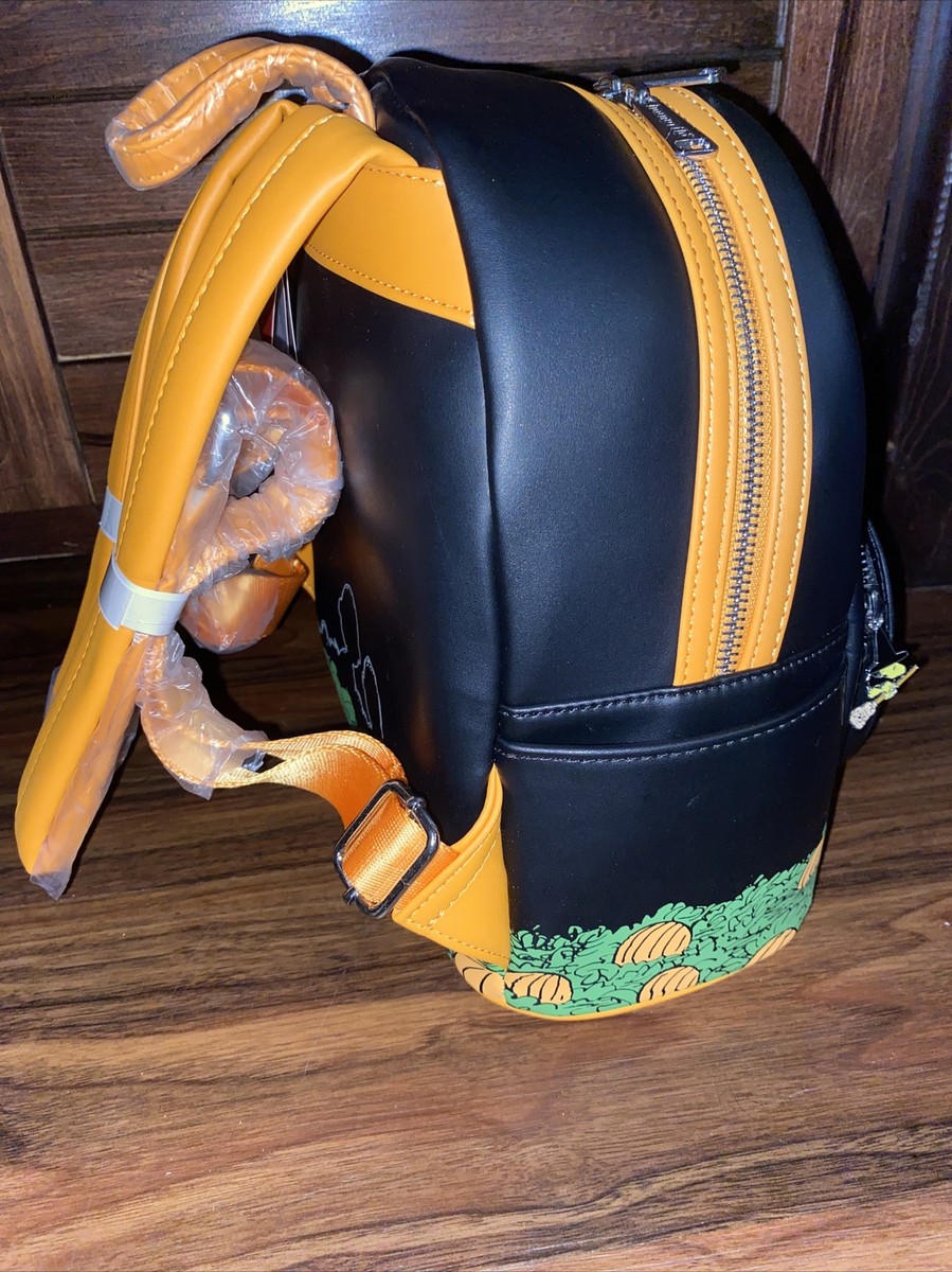 Loungefly-Peanuts Great Pumpkin Snoopy Mini Backpack. Glows  display picture 3