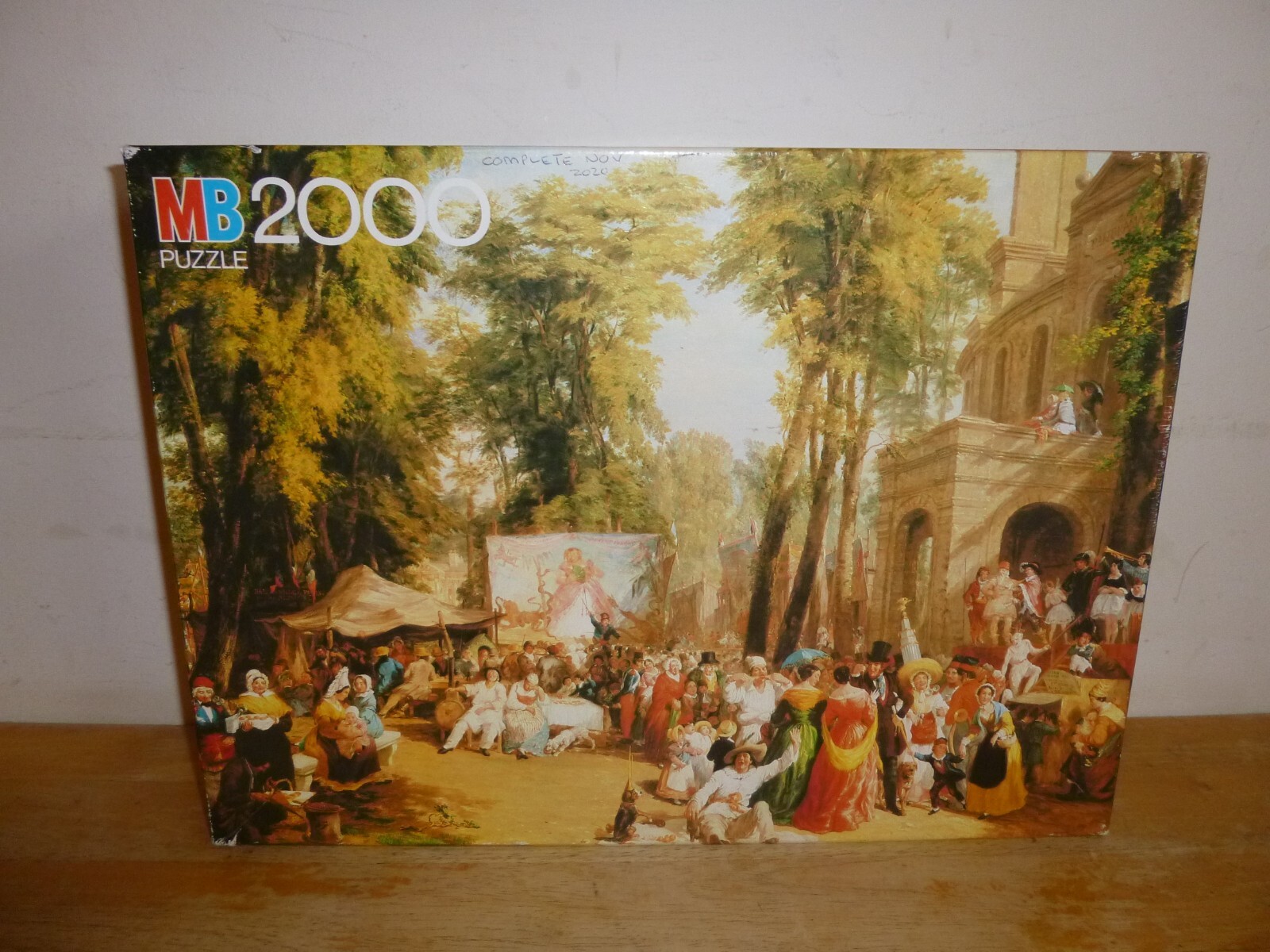 MB Magnum 2000 Piece Jigsaw Puzzle, Fair in the Champs-Elysees Paris - Complete