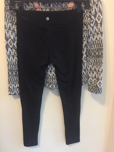 2 Piece Lot Girl's 90 Degree Black Active Leggings & ten sixty Sherman Top Sz M - Picture 6 of 6