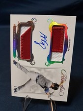 2018 Panini Flawless Duel Patch Autograph Alex Verdugo Player Used Material 5/25