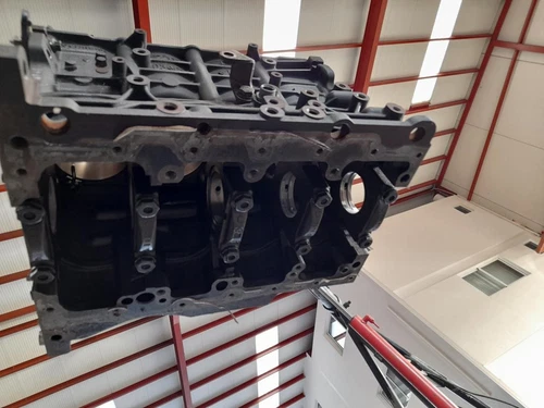 03G103011R Blocco per VOLKSWAGEN PASSAT BERLINA (3C2) Advance 2006 2846692 - Foto 6 di 6