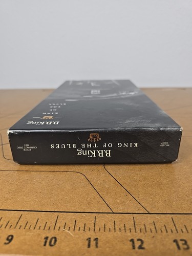 B.B. King of the Blues 4 CD/70 Page Book BOX SET Corner Wear Box Mint CDs GUC - Picture 8 of 24