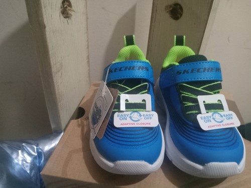 Skechers Athletic Shoes--Toddler Size 5--Brand NEW! NWT and Box-- - Picture 4 of 10