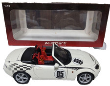 AUTOart 1/18 Mazda Roadster NC NR-A No.05 80644
