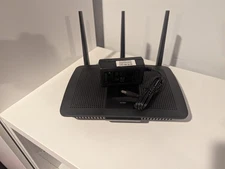 Linksys EA7500 V2 Dual Band Wifi Router Max-Stream AC1900 MU-MIMO Gigabit 4 Port