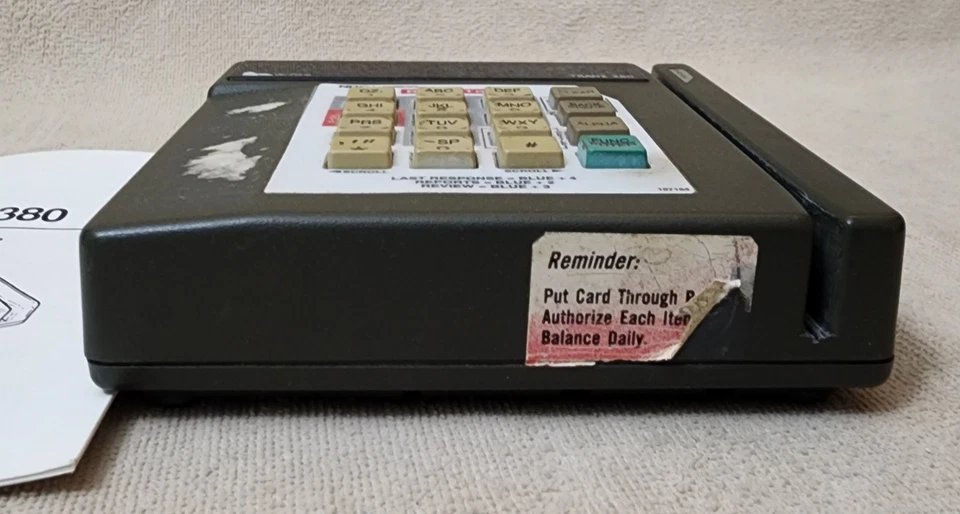 VeriFone Tranz 380 Credit Card Reader Terminal with Power Supply Manual Tested - Image 2 of 4