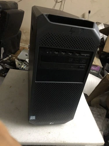 HP Z4 G4 WORKSTATION XEON W-2235 @ 3.80GH 32GB RAM No HD No GPU Memory + GPU Fan