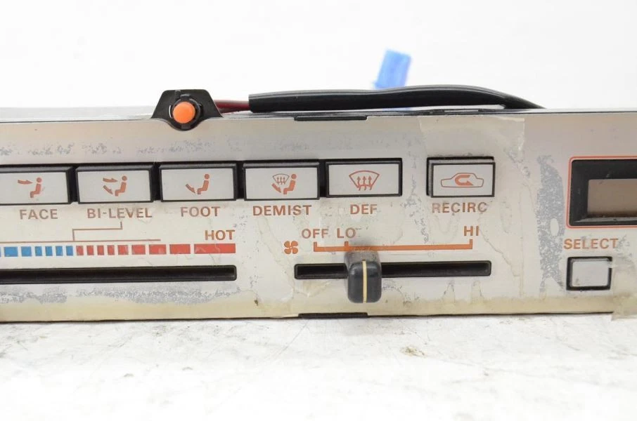 Nissan 300ZX Z31 1984-1986 2+0 control de temperatura de calor y aire acondicionado Foto 4 de 4