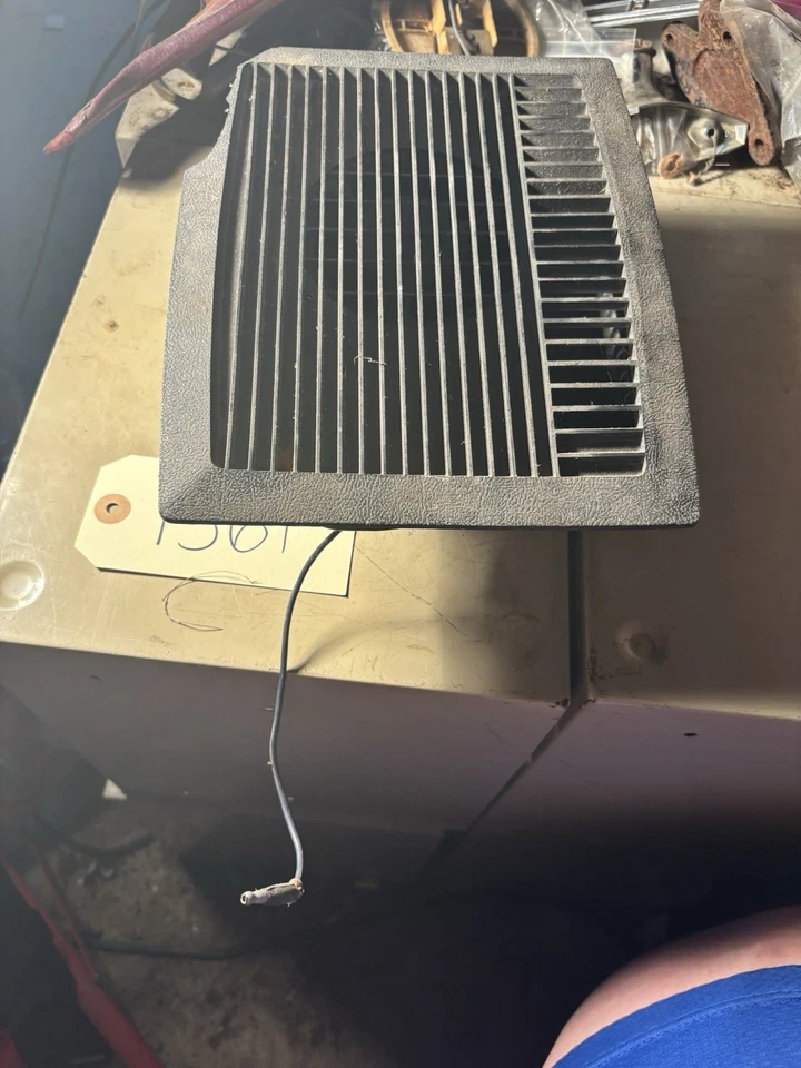 1971-1974 Amc Javelin очиститель заднего окна непроверенный треснувший вентиляционный отверстие - Изображение 3 из 4