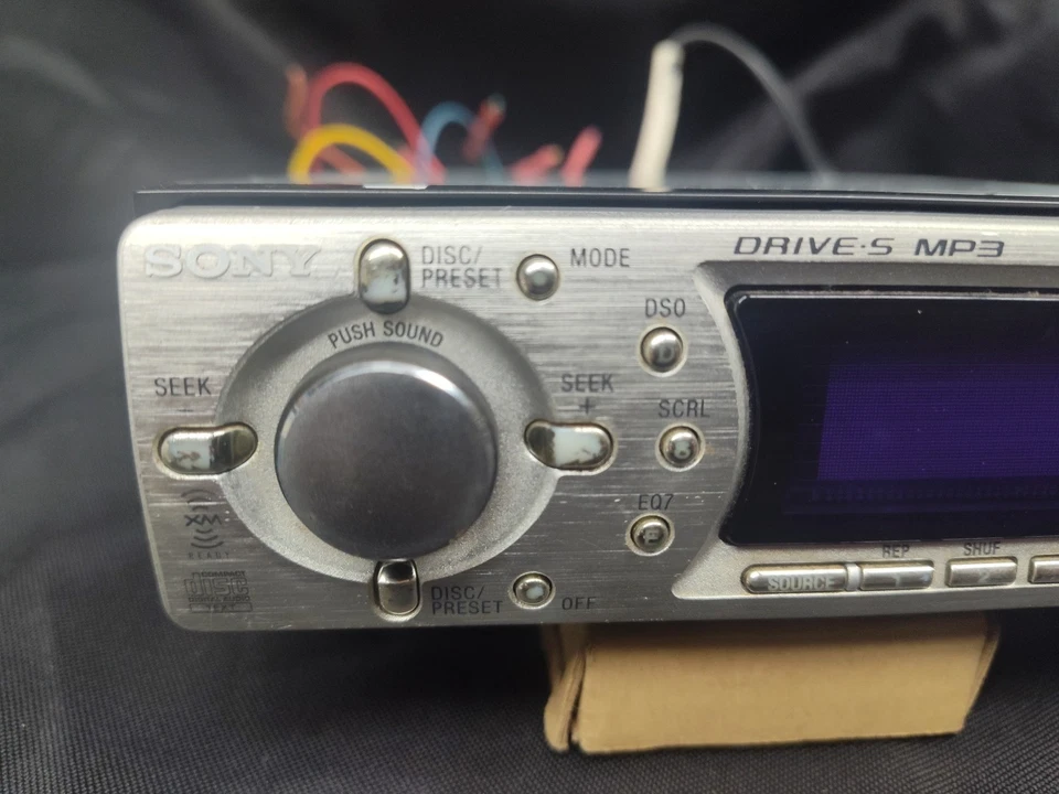 Sony CDX-F7700 Cd/Aux Player Us Fm Tuner 3x4V Pre Output Used Japan - Image 3 of 4