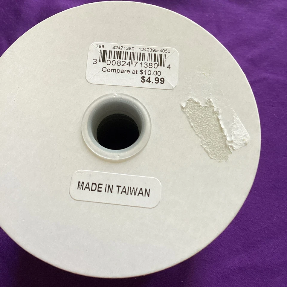 5 yardas. BLANCO BRILLO PLATA COPOS DE NIEVE ALAMBRE BORDE CINTA 2 1/2" ANCHO Foto 3 de 4