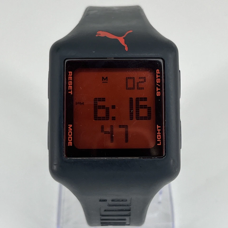 Reloj para Correr PUMA Digital Unisex PU910791001 Negro y Rojo Goma BATERÍA NUEVA Foto 2 de 4