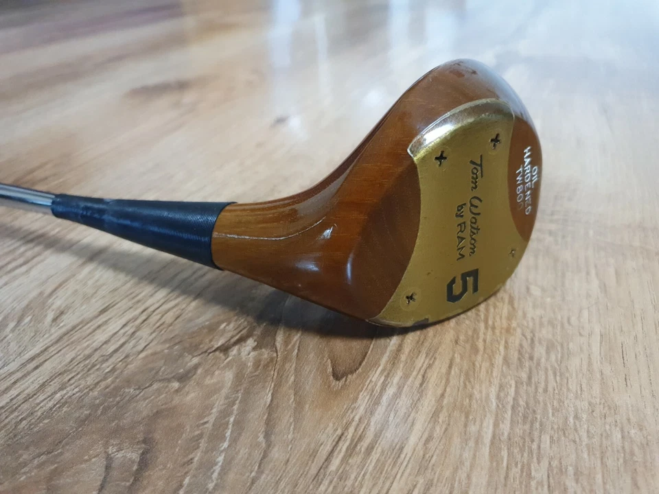 Tom Watson TW800 By RAM Oil Hardened Persimmon 5 Fairway Wood Dynamic Regular - Image 2 of 4