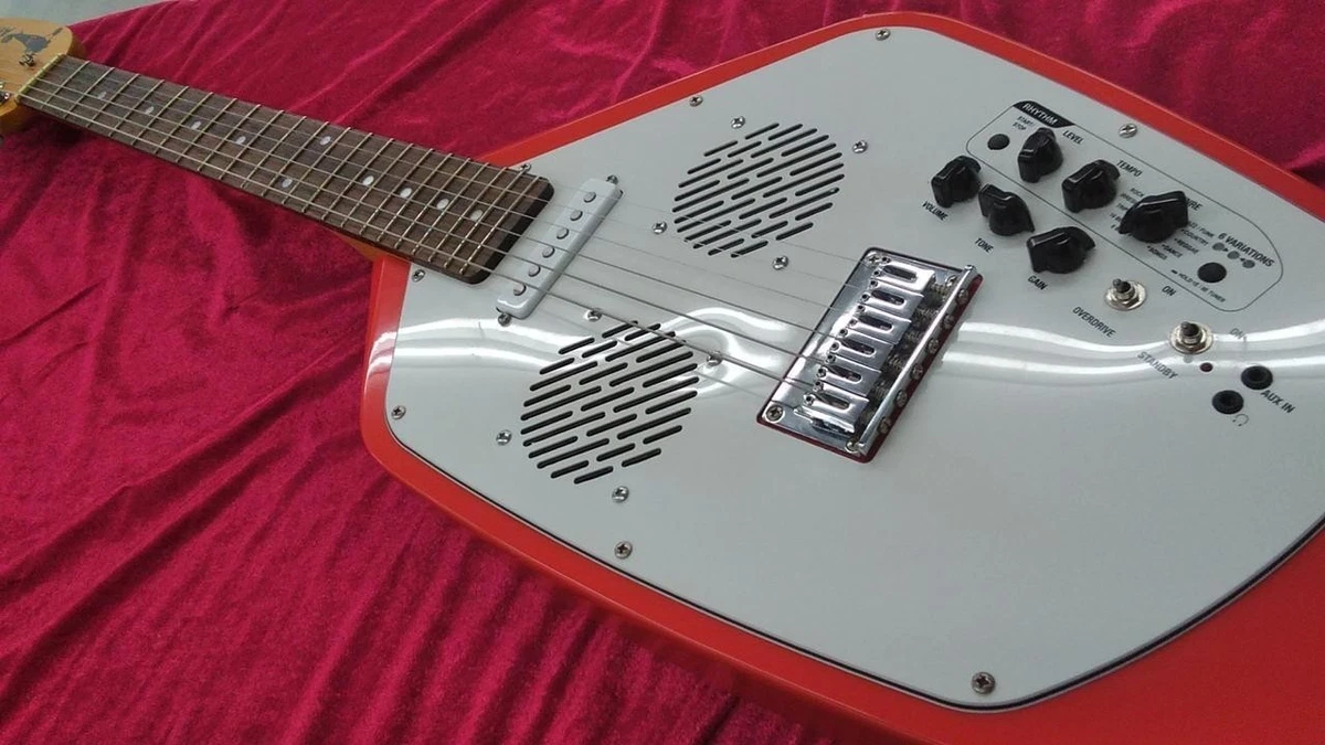 Vox Apache Guitar for sale - eBay