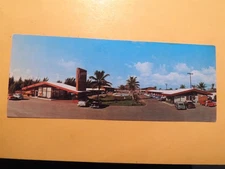 Sunaqua Motel & Studio Apts. Hallandale Beach Florida vtg oversized postcard 