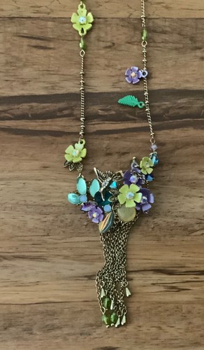 Vintage Betsey Johnson Hummingbird Floral Enamel Crystal Glass Necklace Rare - Picture 2 of 11