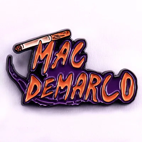 STUNNING AND RARE CANADIAN SINGER "MAC DEMARCO" LAPEL PIN... - 第 1/1 張圖片