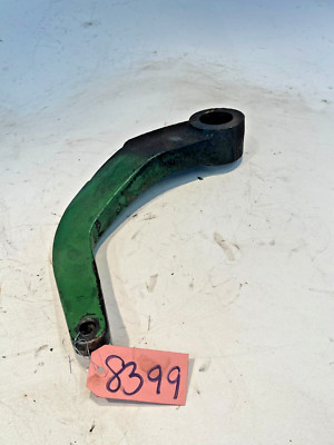 1967 John Deere 2020 Tractor Steering Arm T22525T