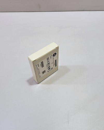 NEW ALLEN-BRADLEY 1734-IB4/D POINT I/O 4 POINT DIGITAL INPUT MODULE - Picture 5 of 5
