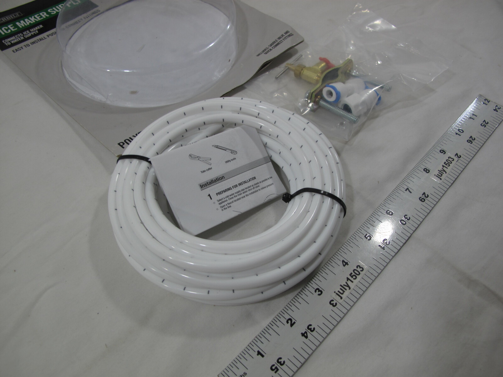 (1) NEW Everbilt 1/4 in. x 25 ft. PushtoConnect Poly Ice Maker Supply