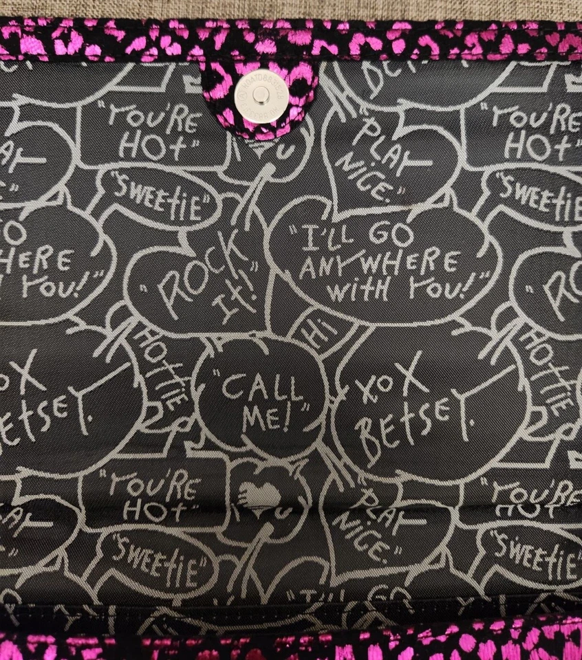 Betsey Johnson клатч сумочка Дамская сумка металлический леопард розовый фуксия узор б/у в отличном состоянии - Изображение 4 из 4