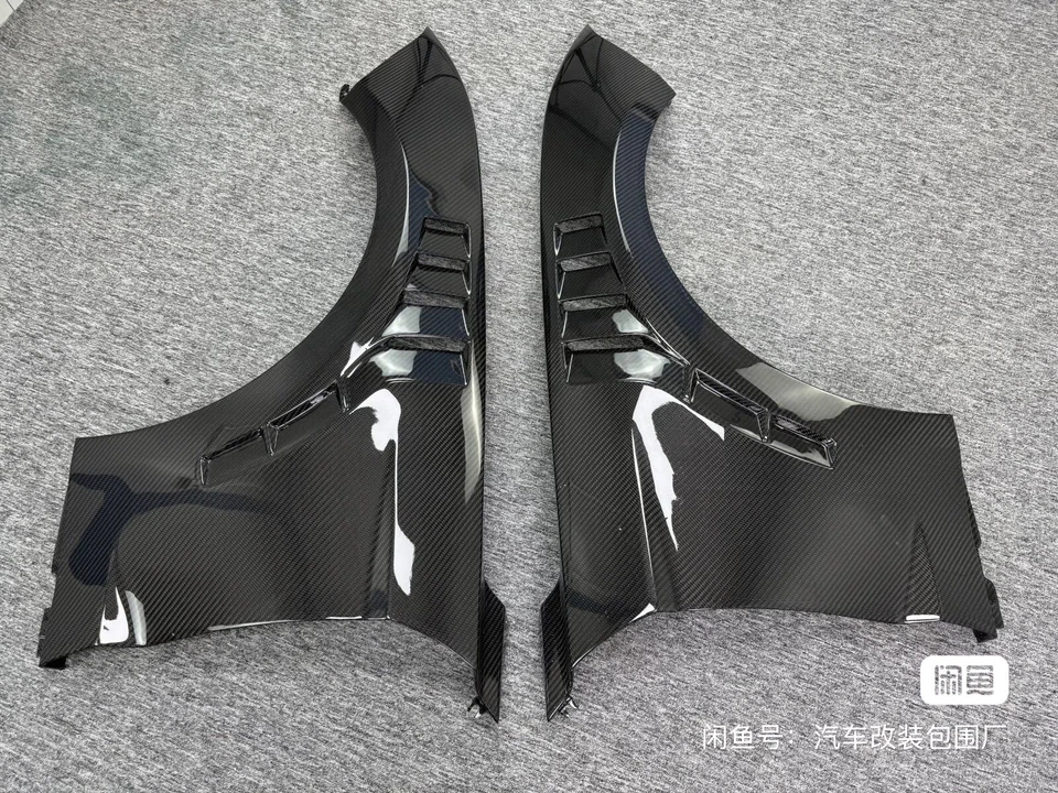 Kit de carrocería creaciones de fibra de carbono para Ford Mustang GT350 15-17 - Guardabarros Foto 4 de 4
