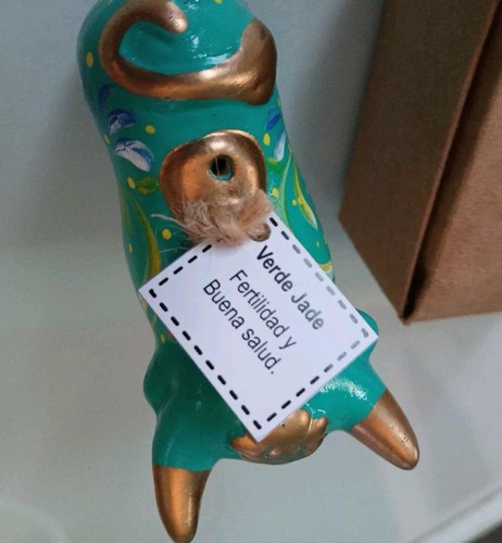 Verde Jade Firtildady Buena Salud Bull Hand Painted Ceramic Figurine 2.2" Teap - Picture 2 of 3