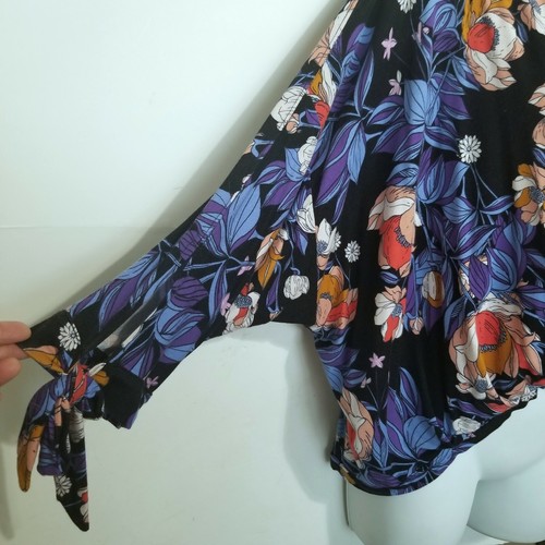 Free People Sexy Spacco Frontale Cropped Blu Nero Floreale Rayon Dolman Manica Morbida - Foto 5 di 9