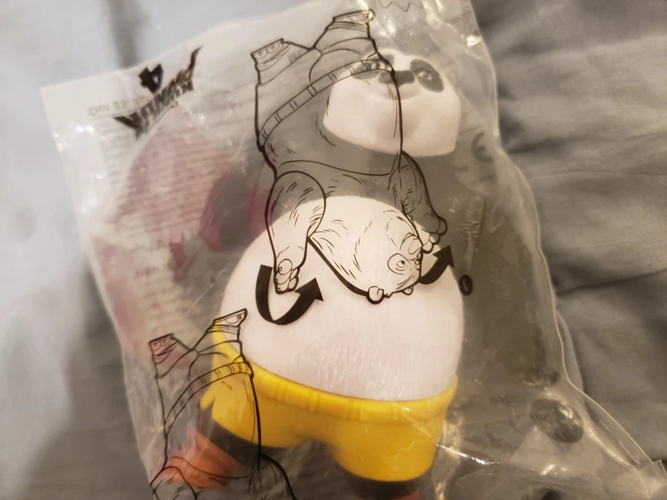 Burger King 2024 Dreamworks Kung Fu Panda 4 Dragon Warrior Po - Image 4 of 4