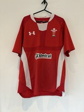 Wales Rugby Shirt Mens Large Red Under Armour Home 2010 2011 Jersey Top