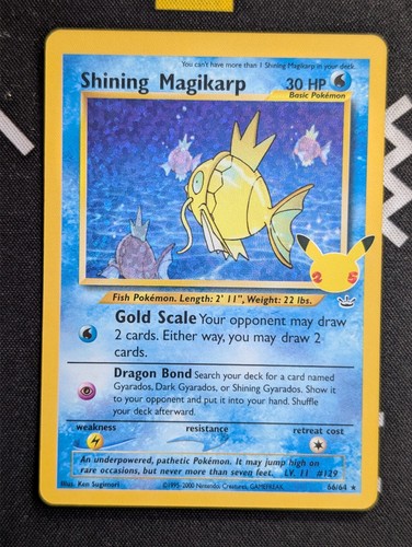 Shining Magikarp 66/64 Celebraciones Colección Clásica Holo 2021 Pokémon Juego de Cartas Coleccionables Casi Nuevo