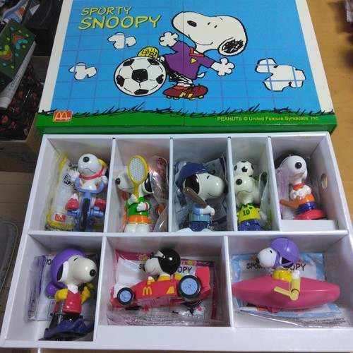 Vintage Peanuts Card SNOOPY Drives A RACE CAR Have A Great Valentine's