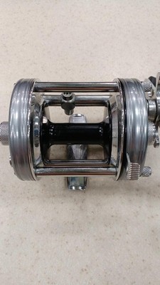 Abu Garcia Ambassadeur 6500CS Rocket Silver Baitcasting Reel Noise