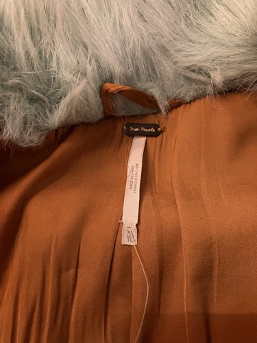 Free People Fluffy Flower coat - Picture 6 of 9