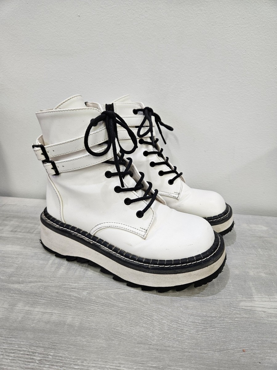 POPペローナ　GOTHIC Amazon.com | GURURU Y2K Goth Boots with Bone Shape Elements