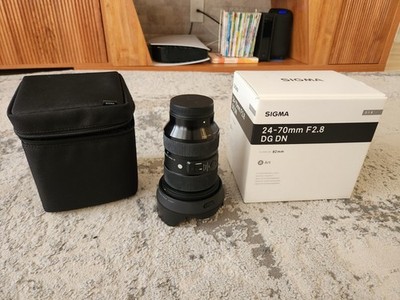 Sigma 24-70mm F2.8 DG DN Art Sony E Full Frame Lens - Rarely Used - Box Case