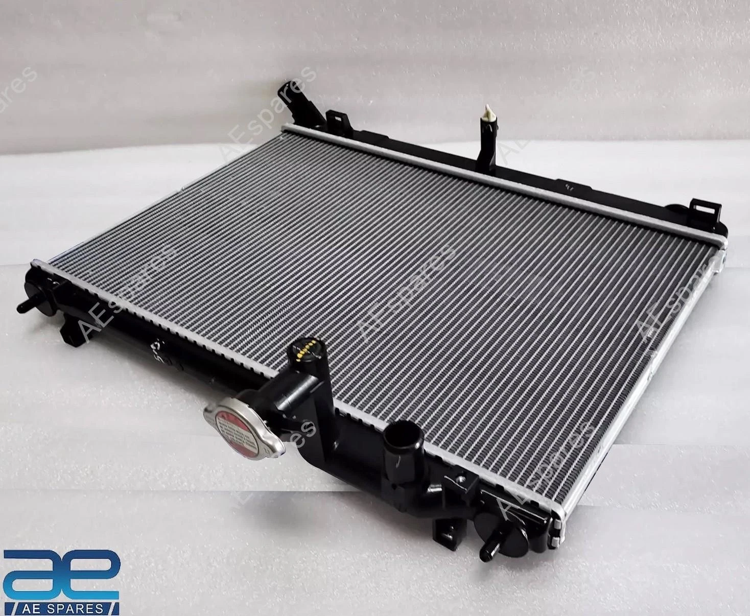 Radiator Assembly For Suzuki Ertiga 2022-2025, XL6 2022-2025 17700M50U00 view 2