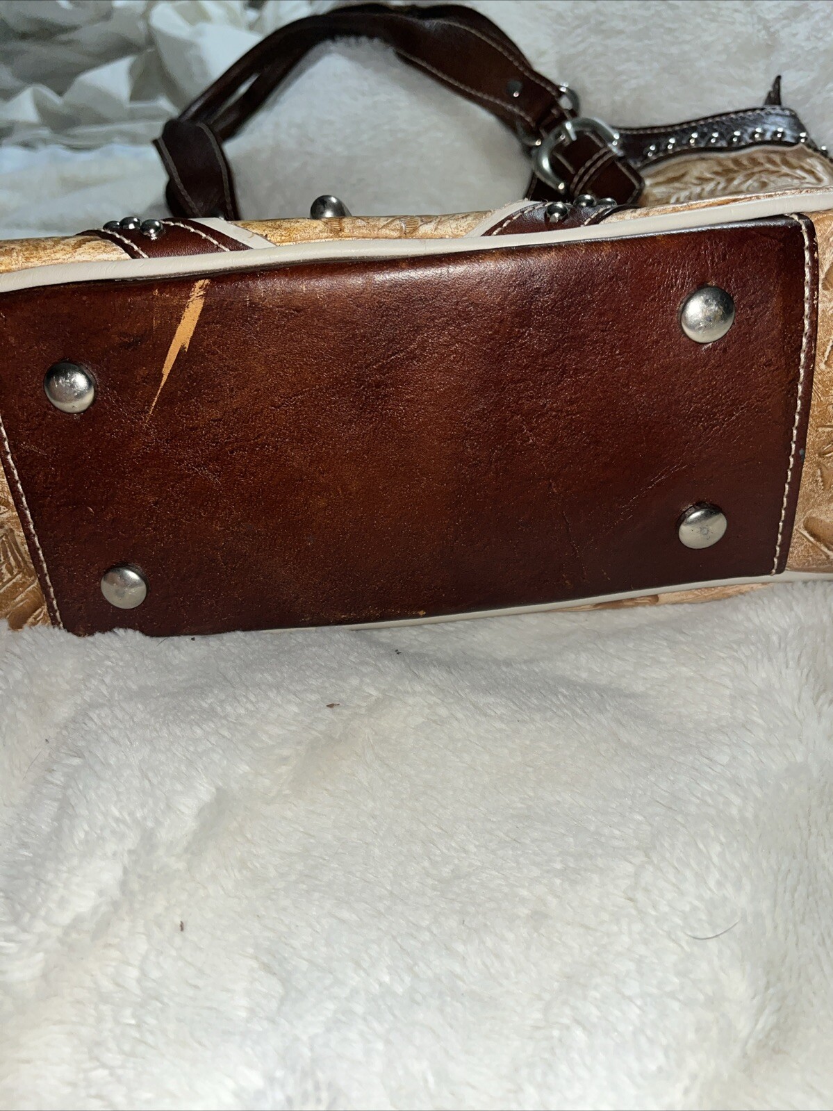 Picture 11 of 17