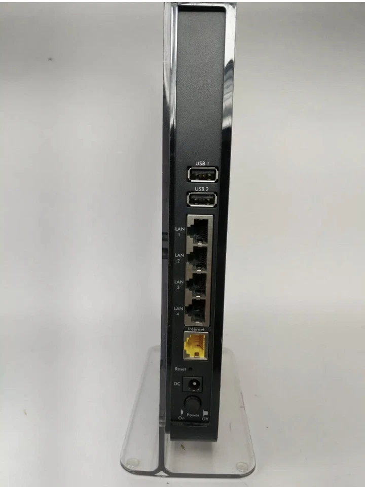 Netgear WNDR4500v3 N900 Wireless Dual Band Gigabit Router - Image 2 of 4