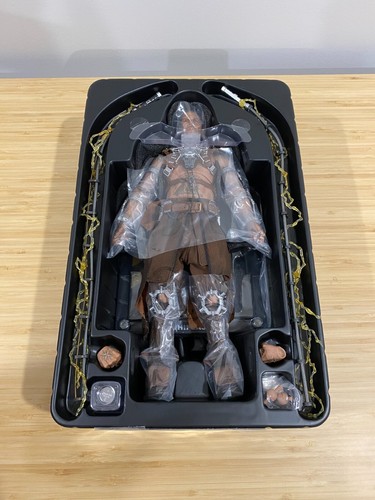 HOT TOYS MMS569 Whiplash Iron Man 2 1/6 Scale Collectible Figure - Foto 6 di 9