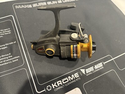 VINTAGE PENN 4500SS HIGH SPEED SPINNING FISHING REEL 4.6:1 12/200