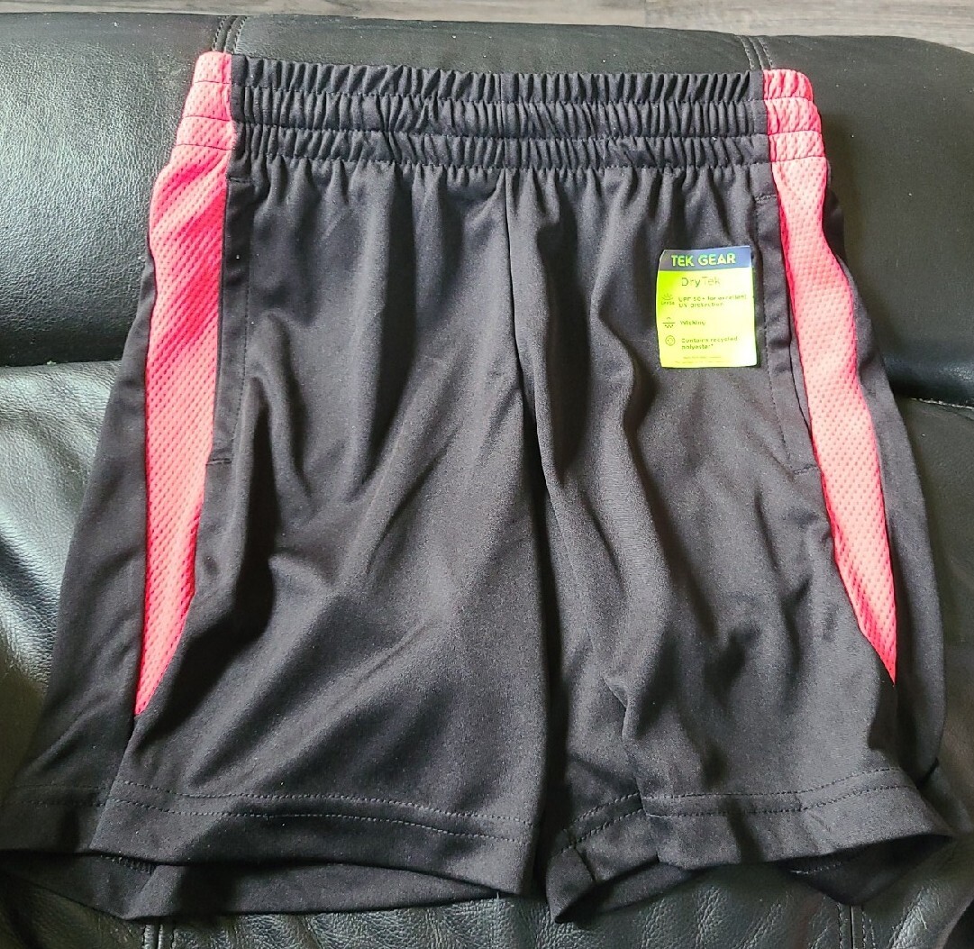 Tek Gear Shorts NEW Size Small (8) Black/Pink Dri Fit