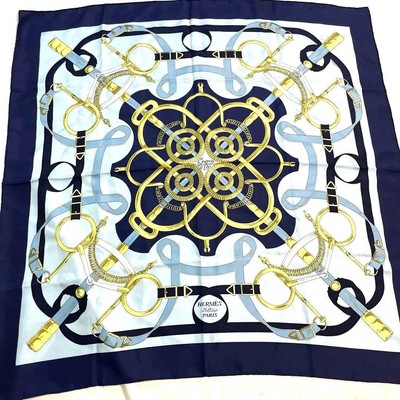 HERMES Carre Eperondore Silk
