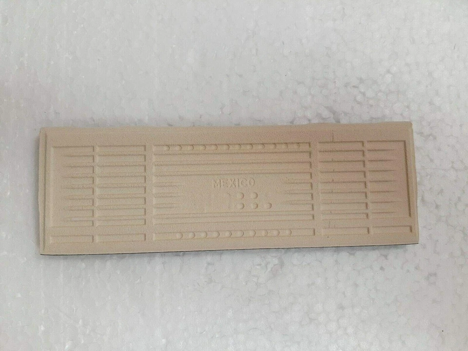 Azulejo de cerámica negro 2x6 pulgadas Bullnose Borde 2 x 6 pulgadas Caja 10 piezas Foto 4 de 4