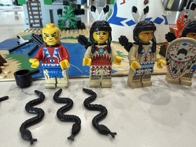 LEGO Western: Indians Boulder Cliff Canyon 6748 Near Complete with Instructions 