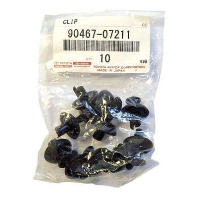 GENUINE TOYOTA LEXUS ENGINE COVER TRIM CLIPS X10 FOR AURIS AVENSIS 90467-07211