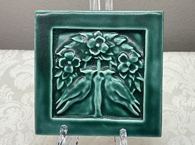 Sligo Creek Tile Co MD Green Glaze Square Love Birds Flowers Tile 4  2014