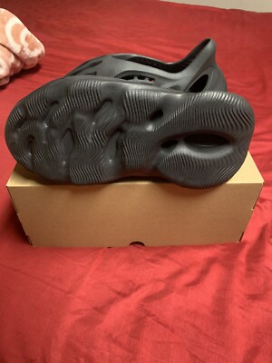 Adidas Yeezy Foam Runner Onyx Size 8 NEW | eBay