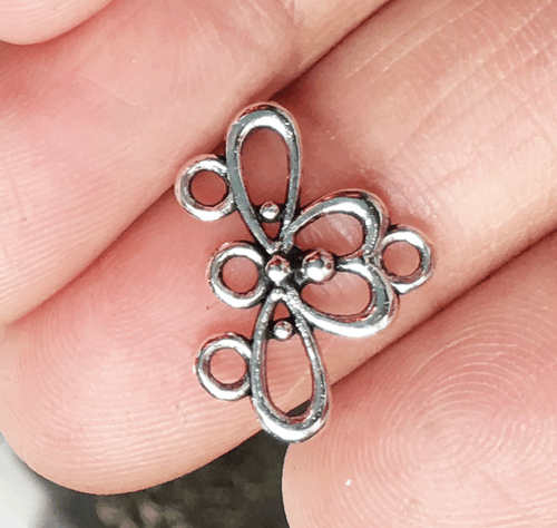 12 pcs of Antique silver connector  link with 4 loops 19x13mm  - Picture 1 of 2